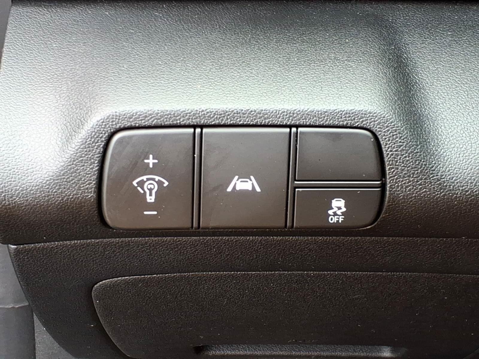 Used 2023 Onyx Black Hyundai SEL image 19