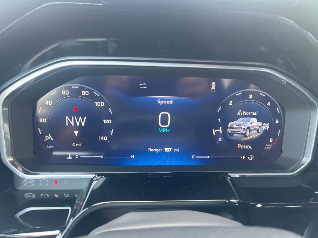 New 2026 Sterling Gray Metallic Chevrolet LT image 17