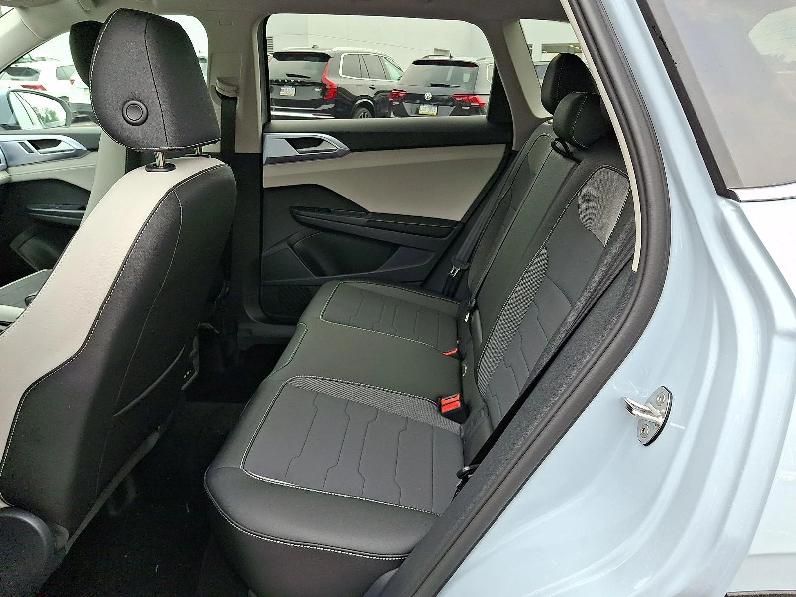 New 2026 Monument Gray Volkswagen SE image 9