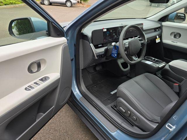 New 2026 Blue Hyundai SEL image 18