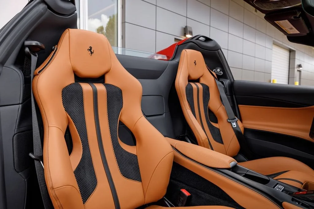 Used 2023 Rosso Berlinetta Ferrari  image 15