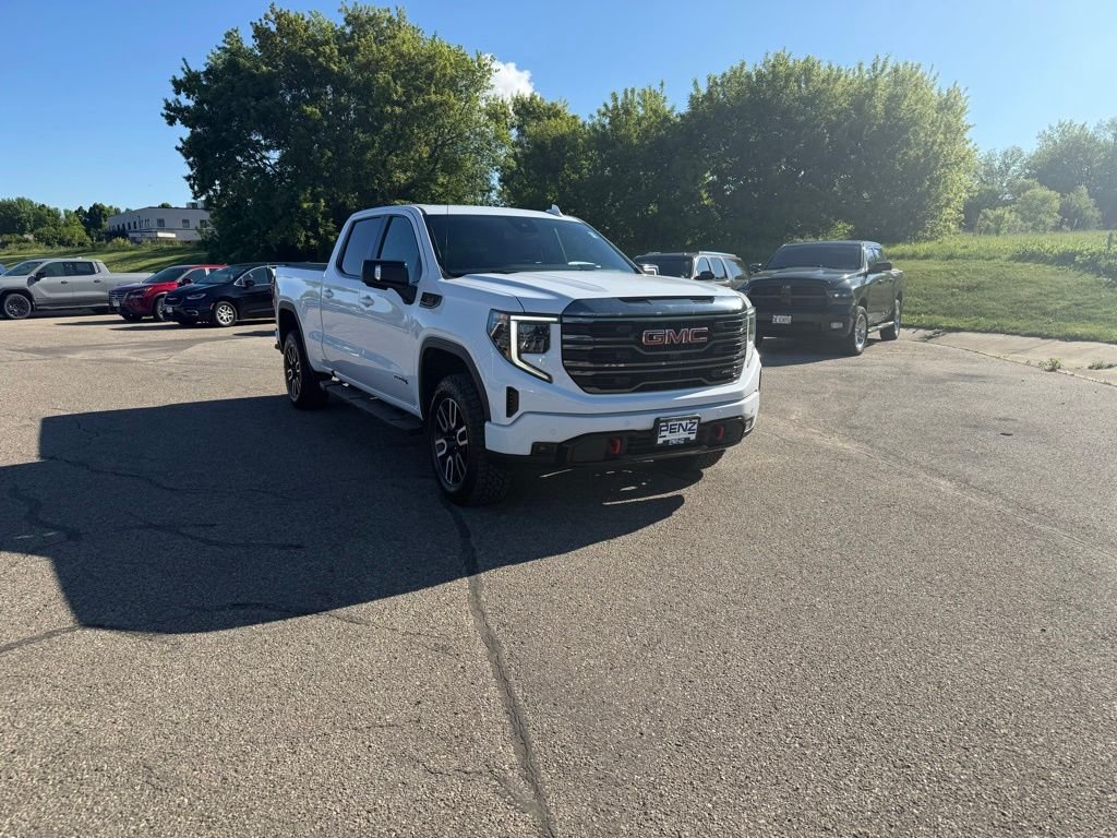 2023 GMC Sierra 4WD Crew Cab Short Box AT4's photo
