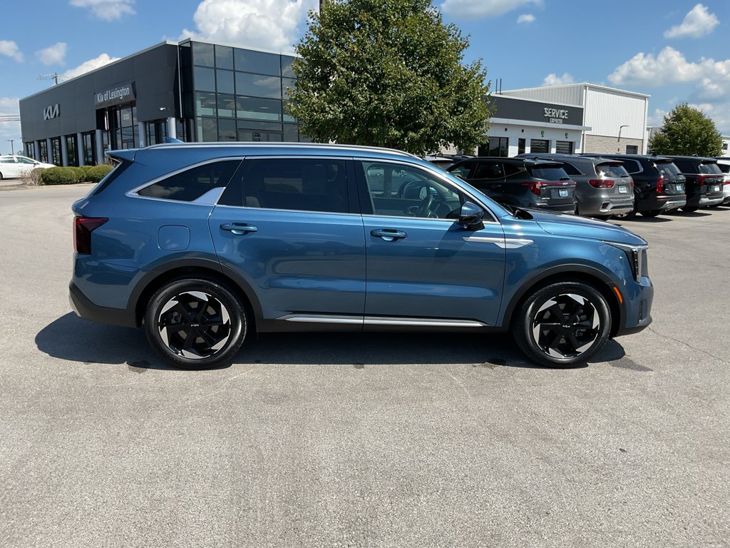 Certified Used 2025 Mineral Blue Kia EX image 10