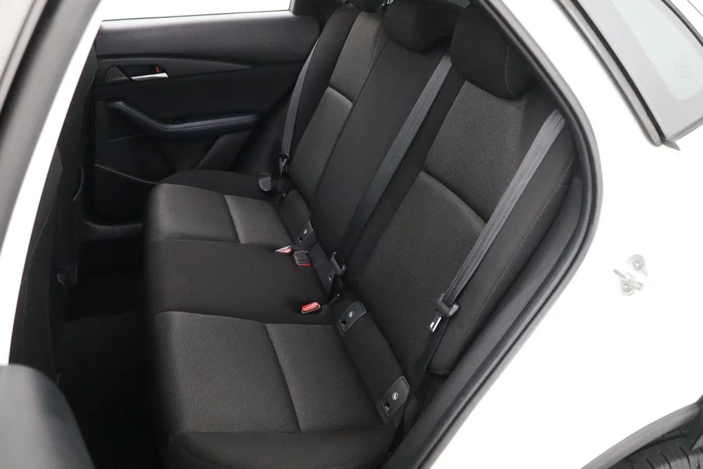 Used 2021 White Mazda 2.5 S image 9