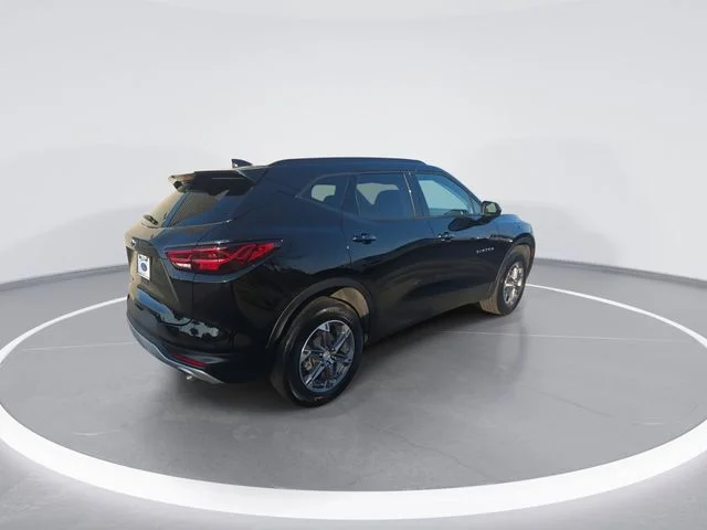 Used 2024 Black Chevrolet LT image 8