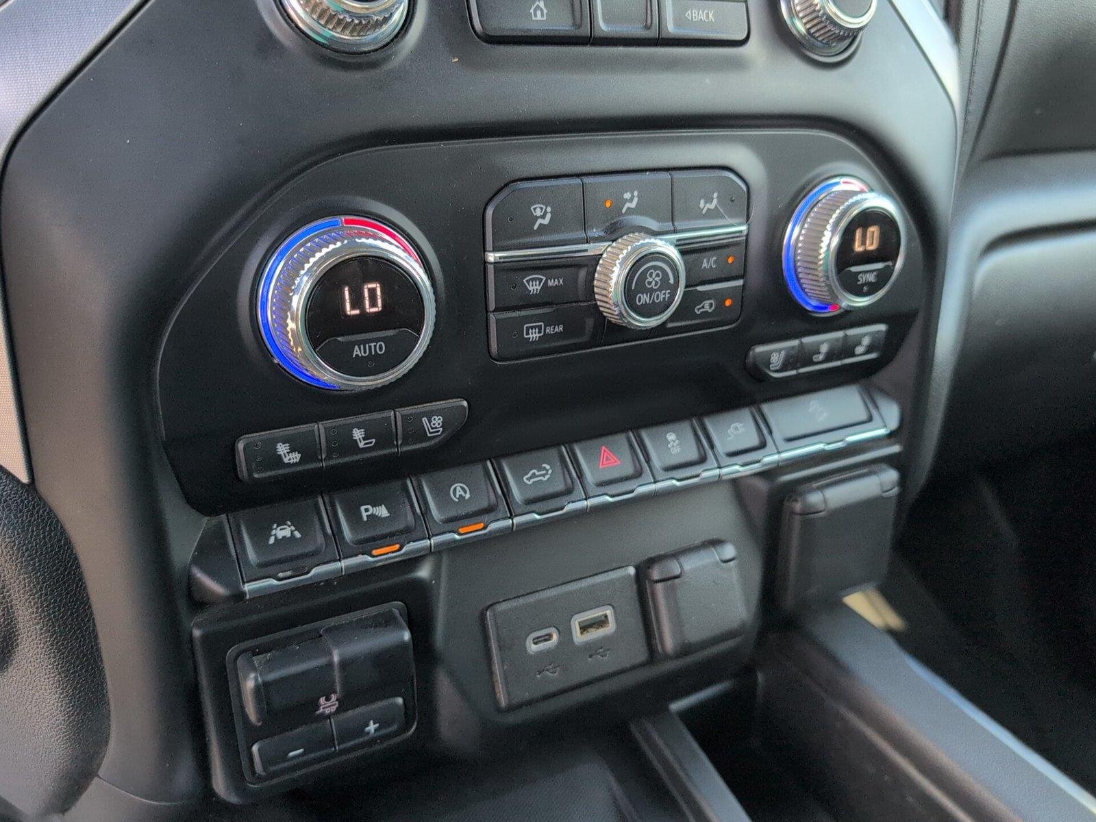 Used 2022 QUICKSILVER METALLIC GMC SLT image 20