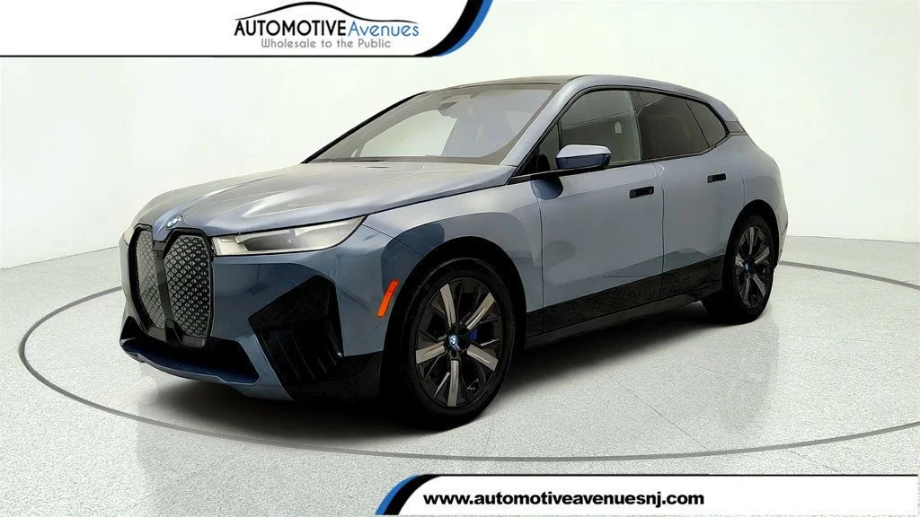2024 BMW iX