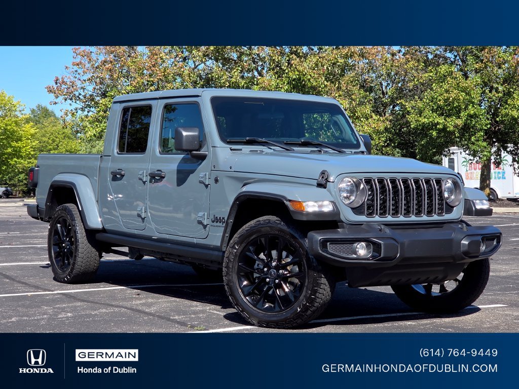 2024 Jeep Gladiator