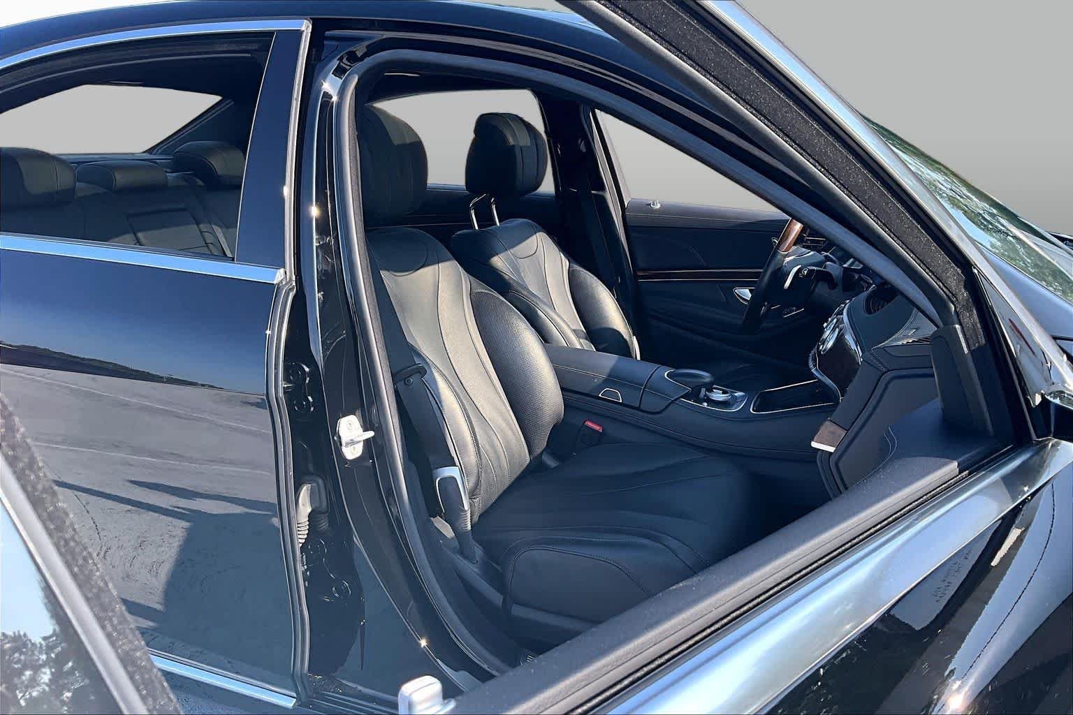Used 2014 designo Mocha Black Mercedes-Benz S 550 image 9