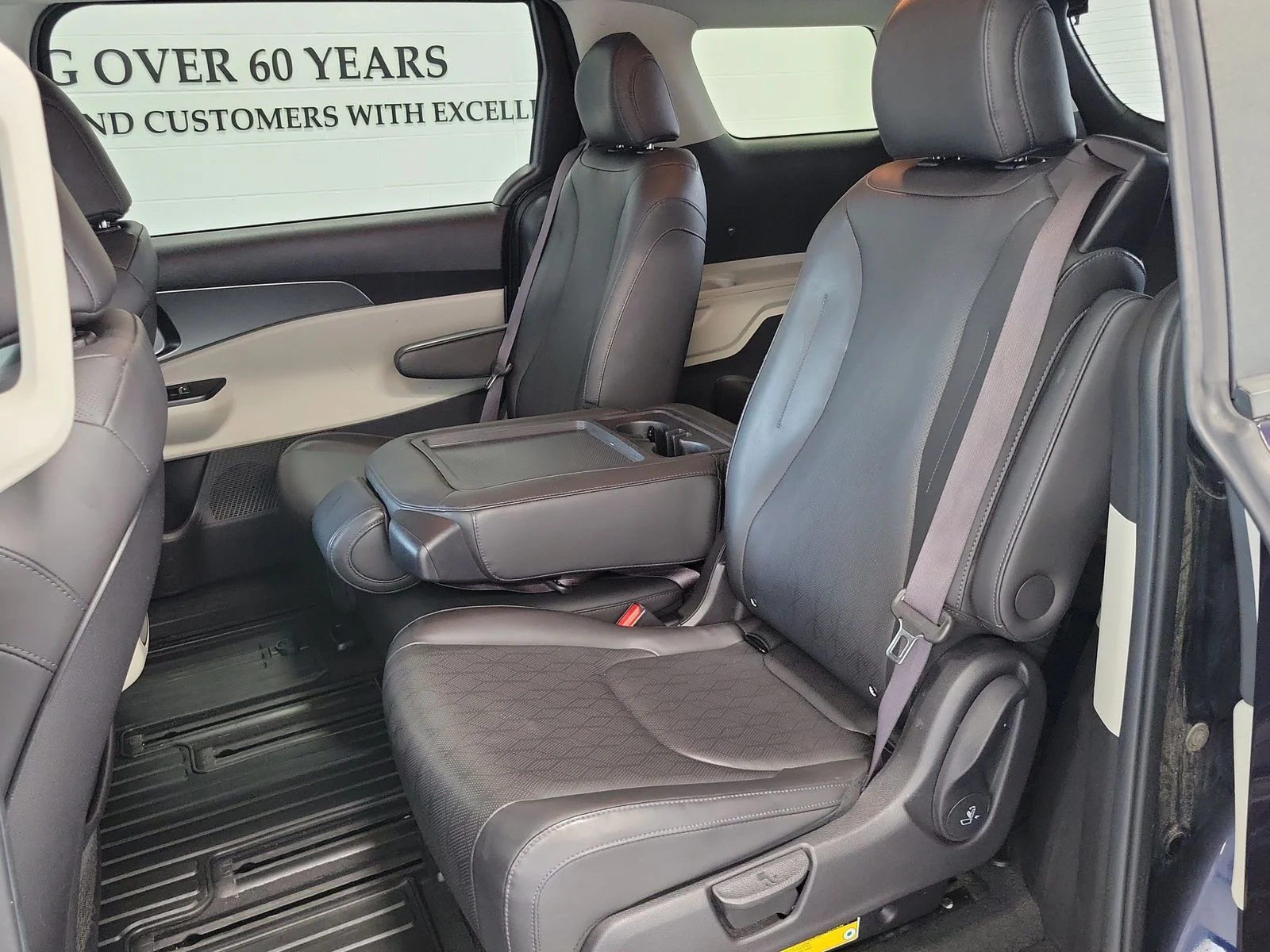 Certified Used 2022 Blue Kia LXS image 23