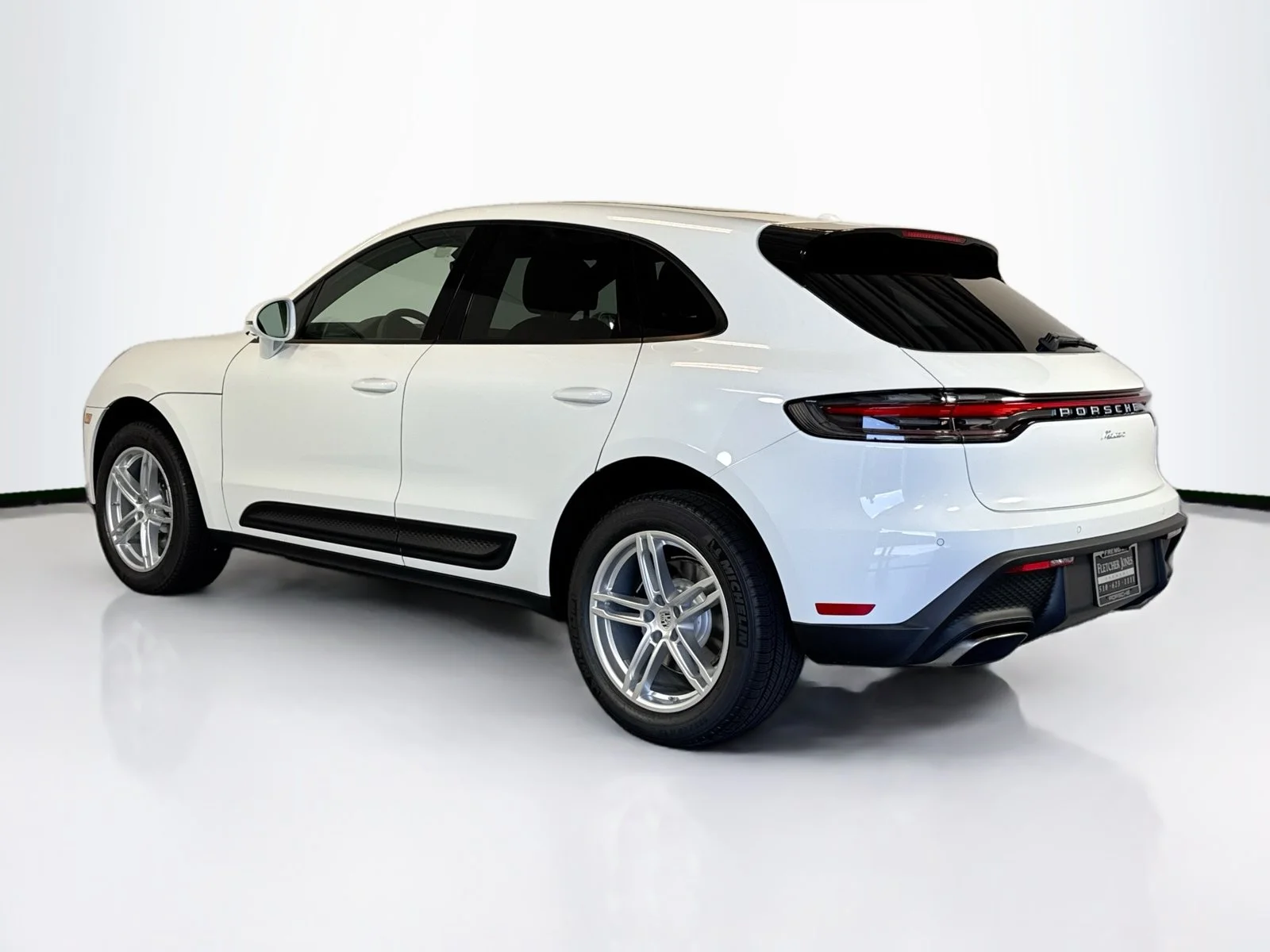 Used 2026 White Porsche  image 3