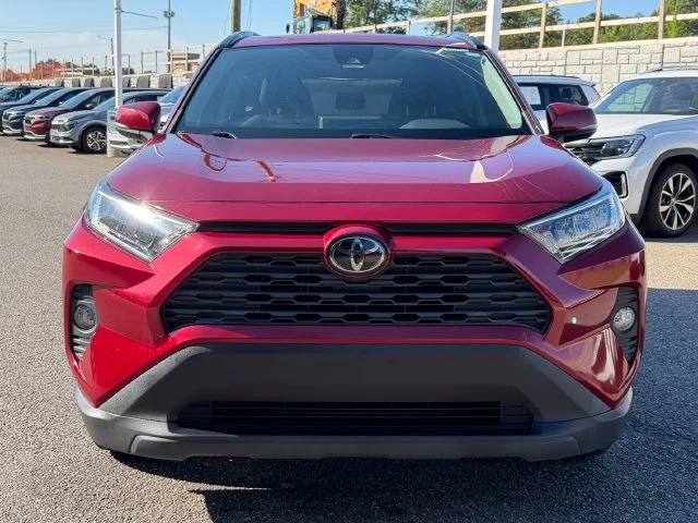 Used 2019 Pearl Toyota XLE image 8