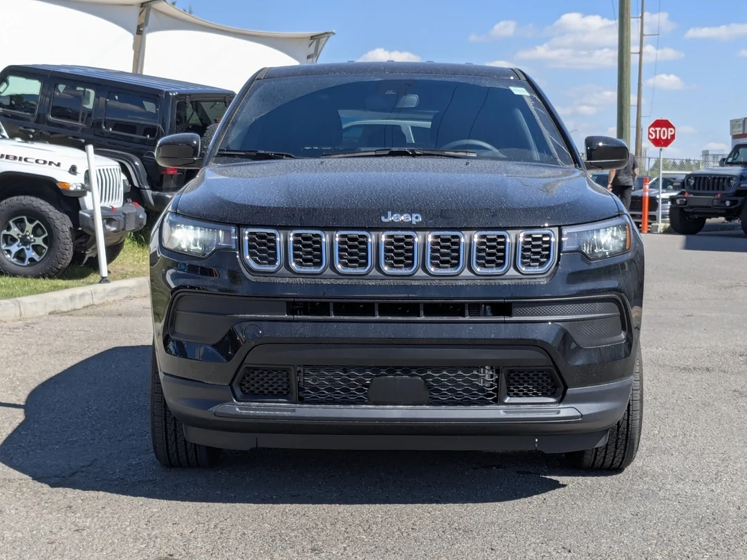 New 2025 Black Jeep Sport - - 4x4 - 4.99% O.A.C - Heated Seats & More! image 3
