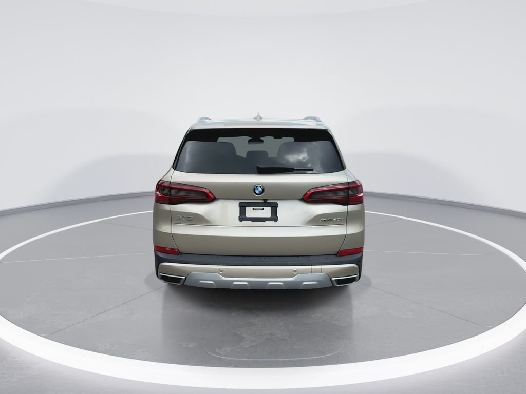 Used 2019 Sunstone Metallic BMW xDrive40i image 7