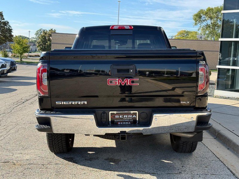 Used 2018 Onyx Black GMC SLT image 4