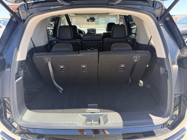 Used 2023 Black Honda Touring image 14