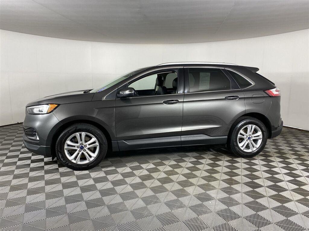 Used 2019 Magnetic Ford SEL image 7