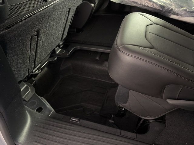 2026 Chrysler Voyager LX - Photo 24