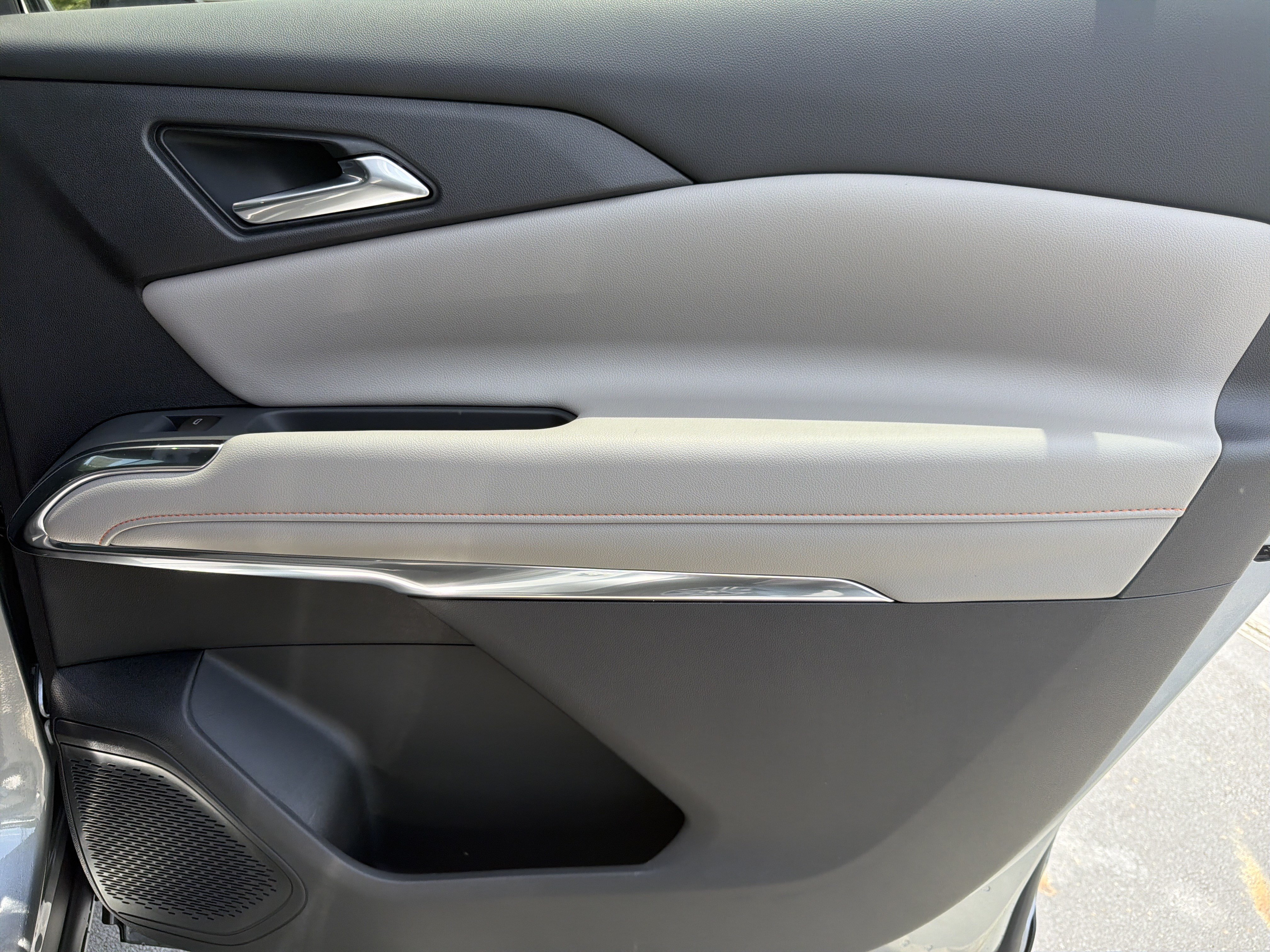2026 Chevrolet Traverse LT - Photo 17