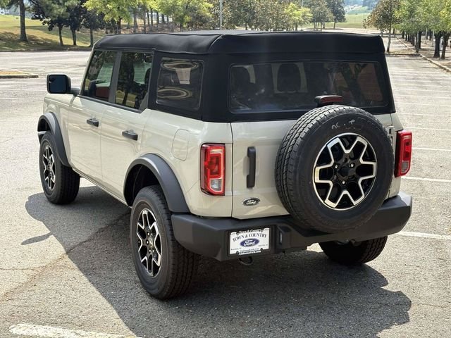 2025 Ford Bronco 4-Door Base - Photo 5