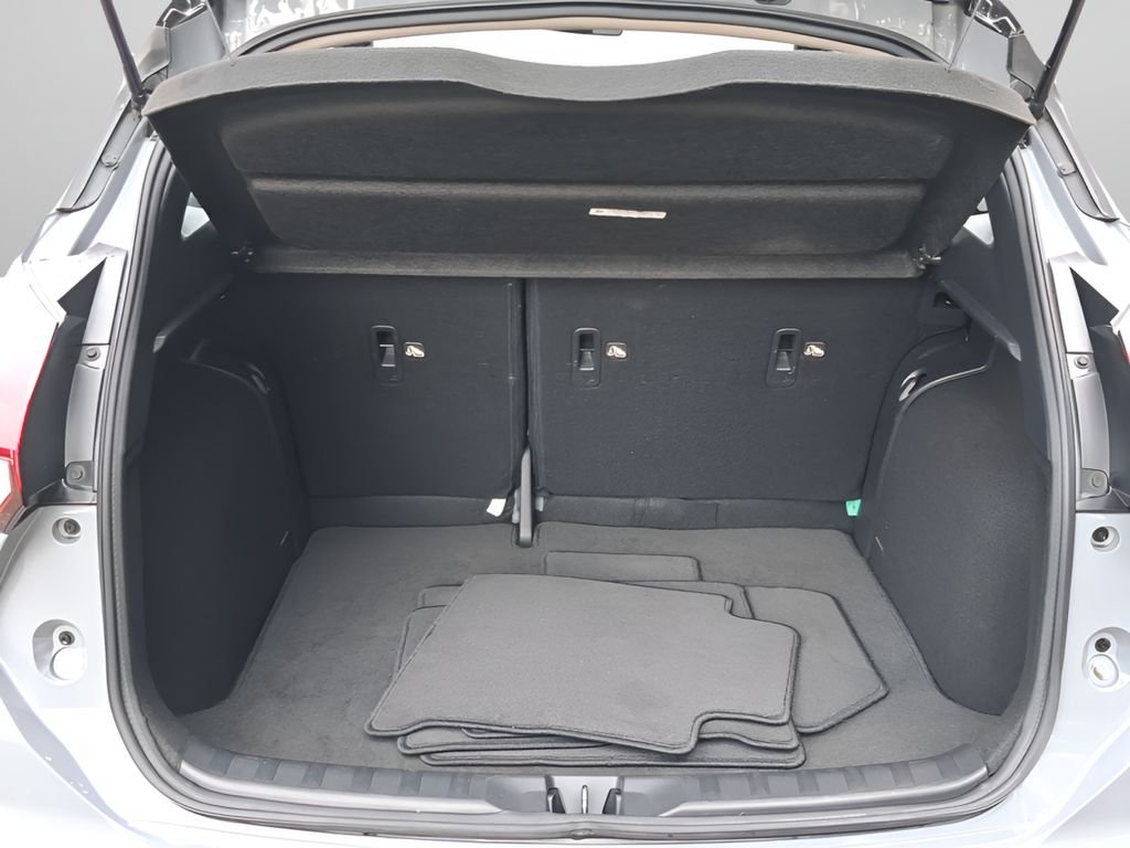 Used 2023 Gray Nissan SR image 24
