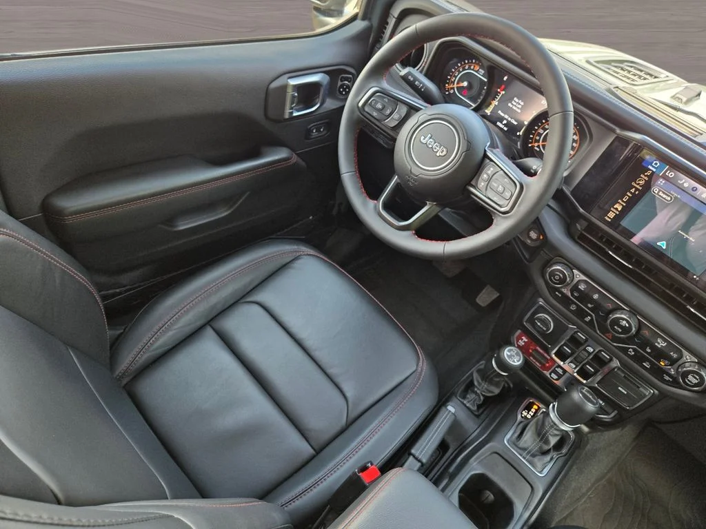 Used 2024 Gray Jeep Rubicon image 18
