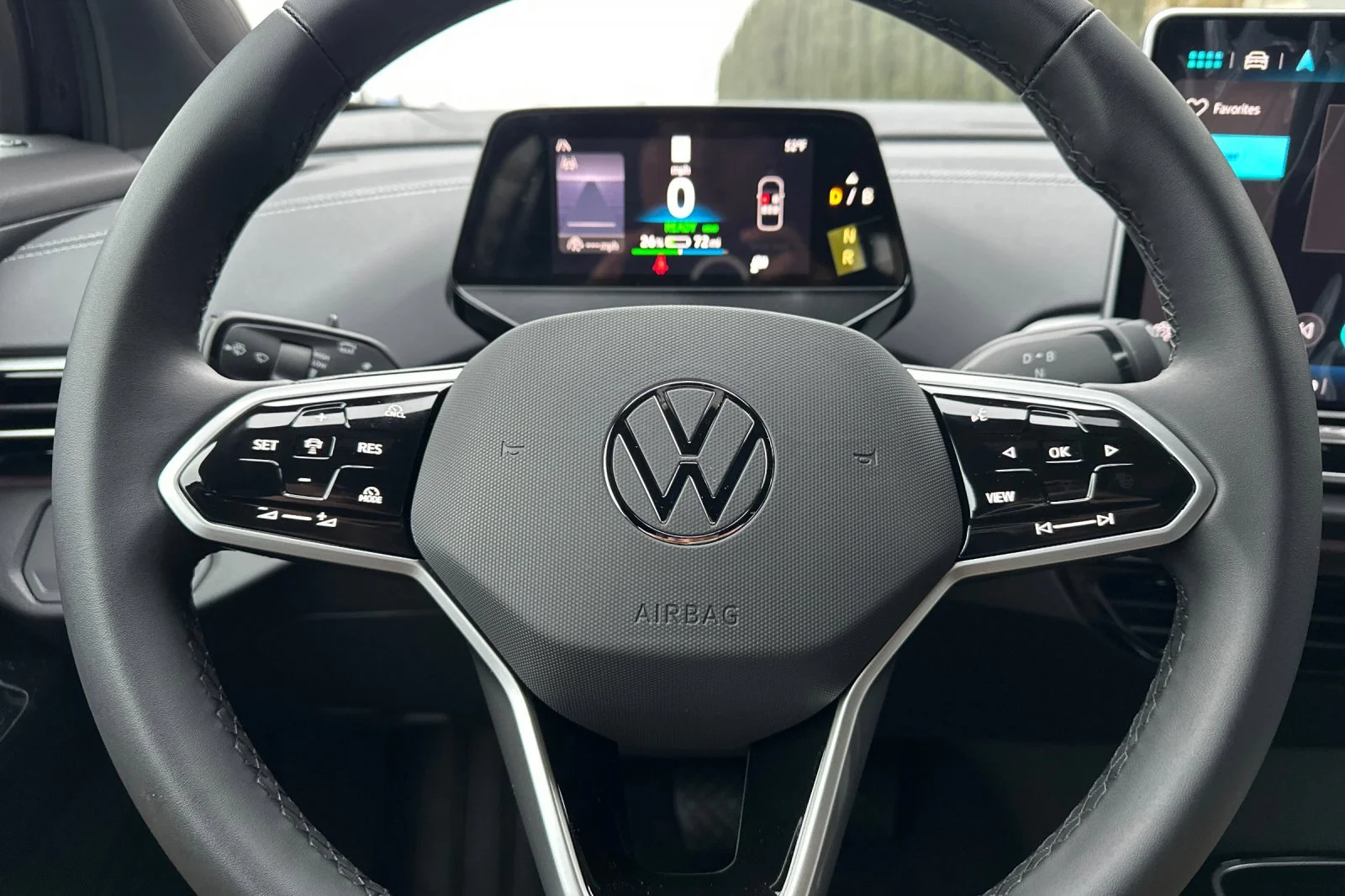 2025 Volkswagen ID.4 PRO - Photo 23
