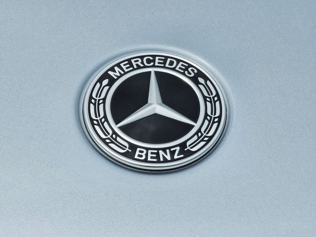 New 2026 Cirrus Silver Metallic Mercedes-Benz GLA 250 image 10
