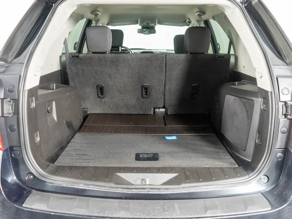 Used 2012 Black Chevrolet LT image 27