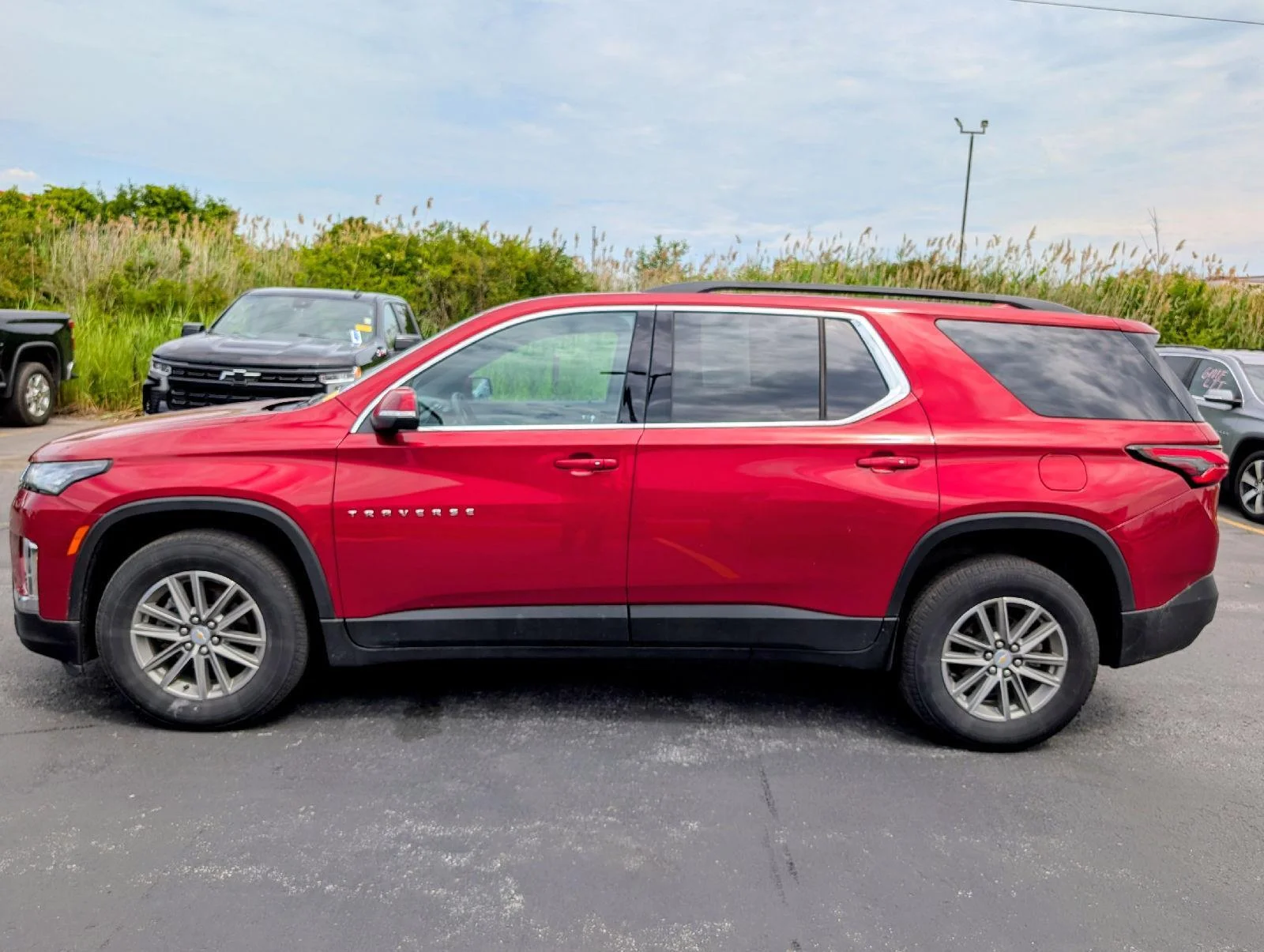 Used 2023 Radiant Red Tintcoat Chevrolet LT Cloth image 5