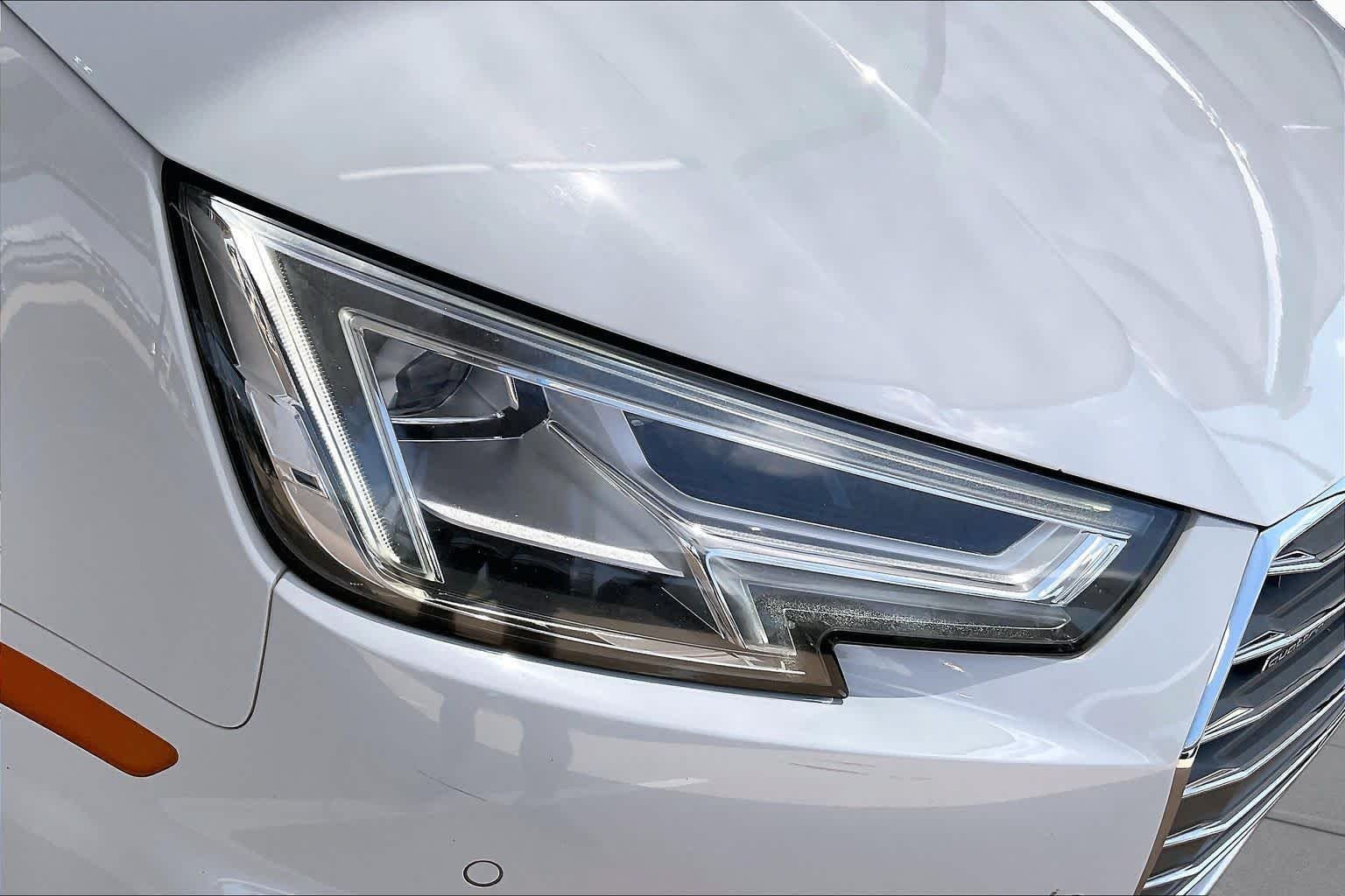 Used 2017 Glacier White Metallic Audi Premium Plus image 28