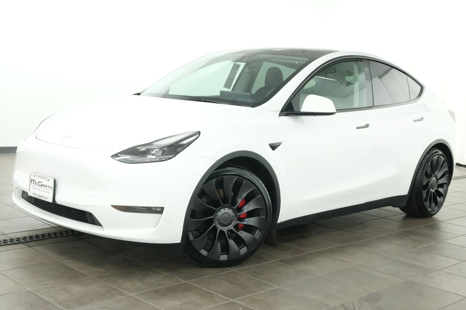 2022 Tesla Model Y Performance Dual Motor All-Wheel Drive's photo