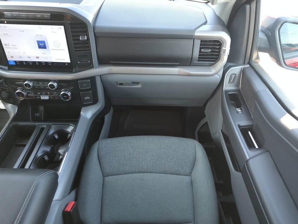 Used 2024 Red Ford XLT image 15