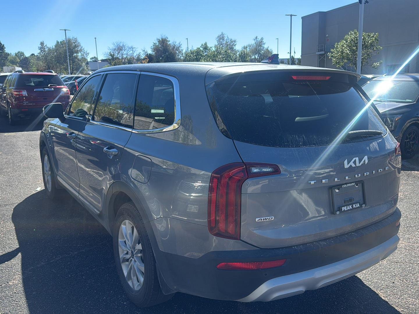 Used 2022 Everlasting Silver Kia LX image 6