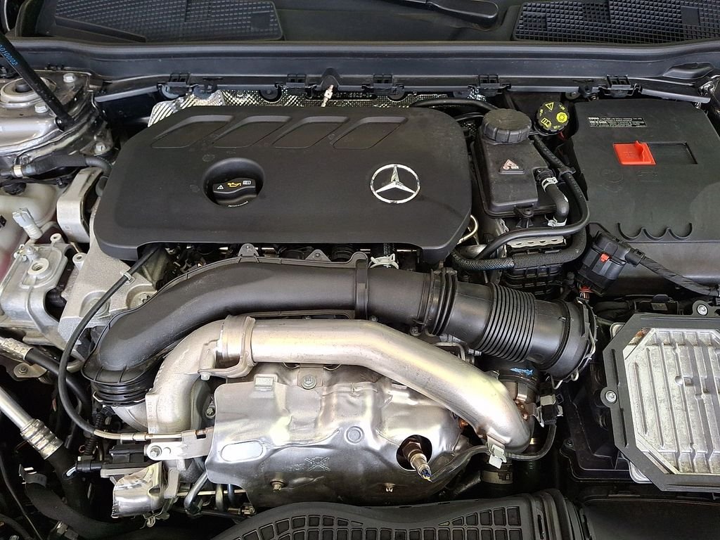 Certified Used 2026 Mountain Gray Metallic Mercedes-Benz CLA 250 image 29