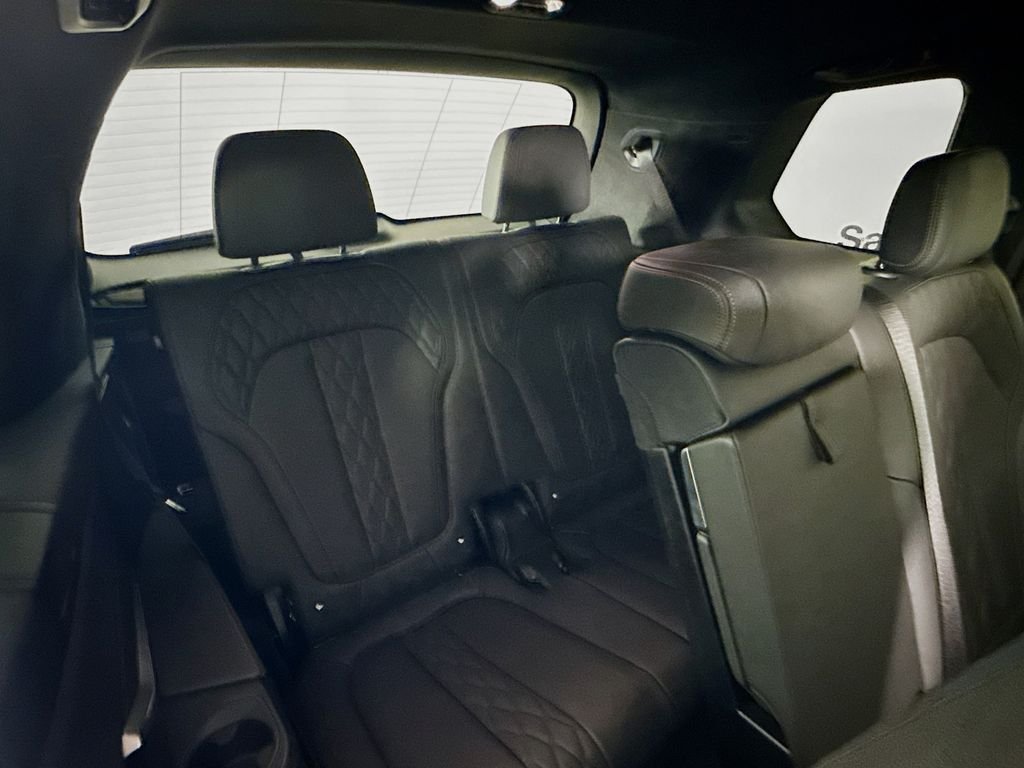2024 BMW X7 ALPINA XB7 - Photo 29