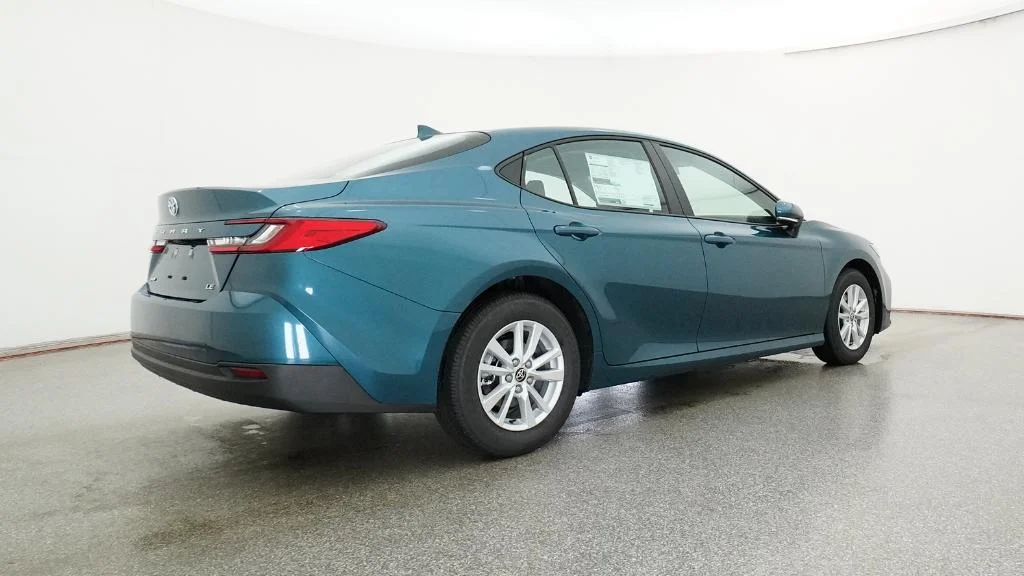 New 2026 Ocean Gem Toyota LE image 17