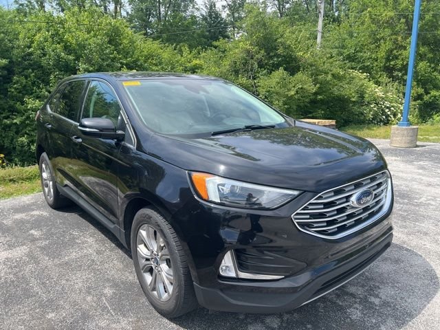 Used 2022 Black Ford Titanium image 4