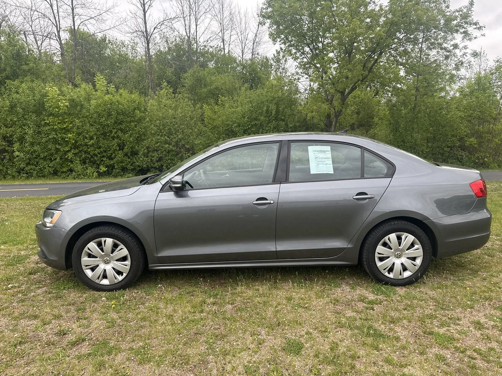 Used 2014 Volkswagen Jetta SE with VIN 3VWD17AJ8EM322725 for sale in Waconia, Minnesota