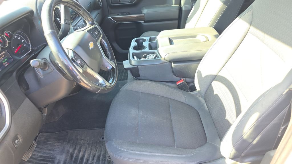 Used 2020 White Chevrolet LT image 15
