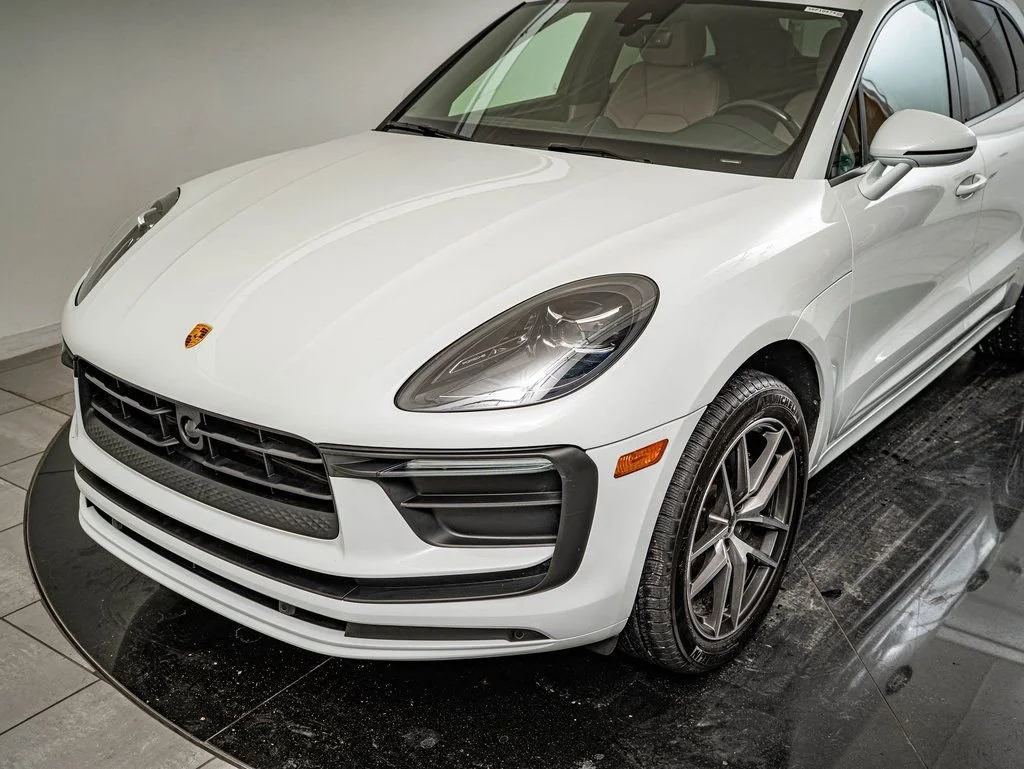 Used 2025 Carrara White Metallic Porsche  image 16