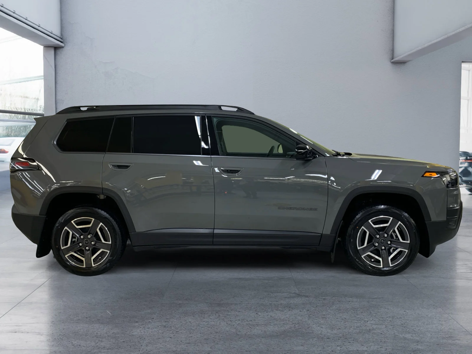 New 2026 STING-GREY Jeep Laredo image 6
