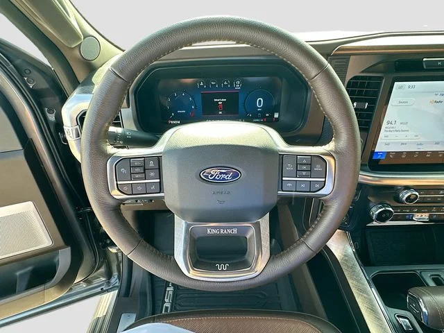 Used 2025 Gray Ford King Ranch image 11
