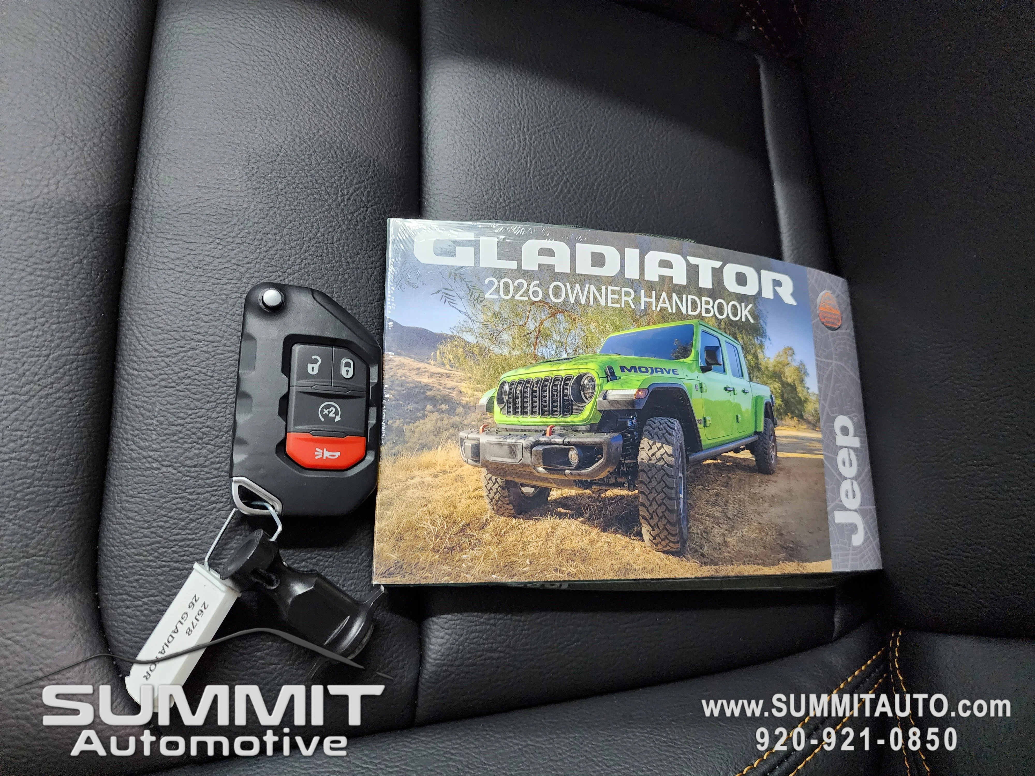 New 2026 Anvil Clear-Coat Exterior Paint Jeep Sahara image 46