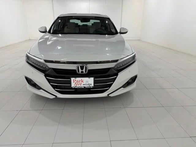 Used 2021 Platinum White Pearl Honda EX-L image 8