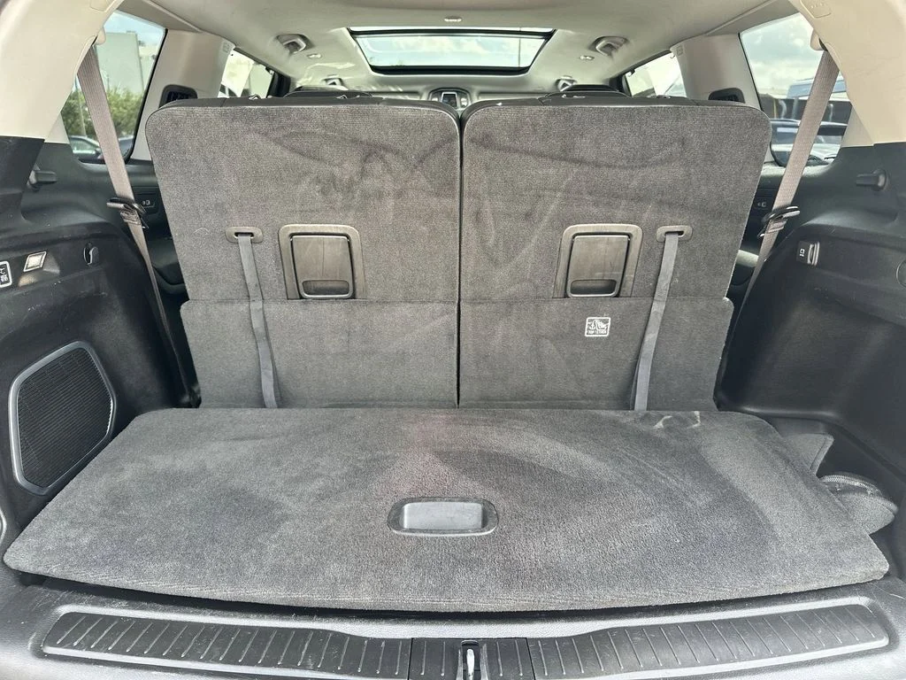Used 2022 Bright White Clearcoat Jeep Limited image 21