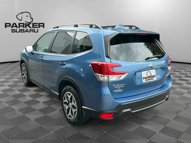 Certified Used 2023 Horizon Blue Pearl Subaru Premium image 3