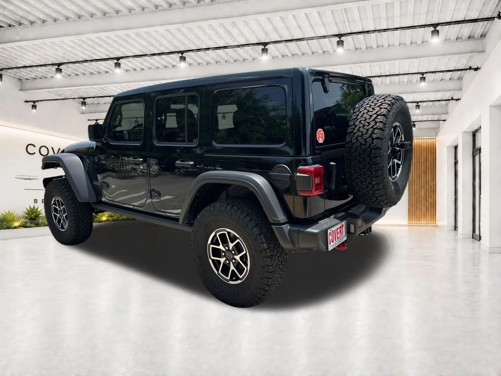 New 2025 Black Clear-Coat Exterior Paint Jeep Rubicon image 9