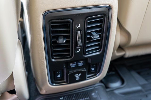 Used 2021 White Jeep Limited image 18