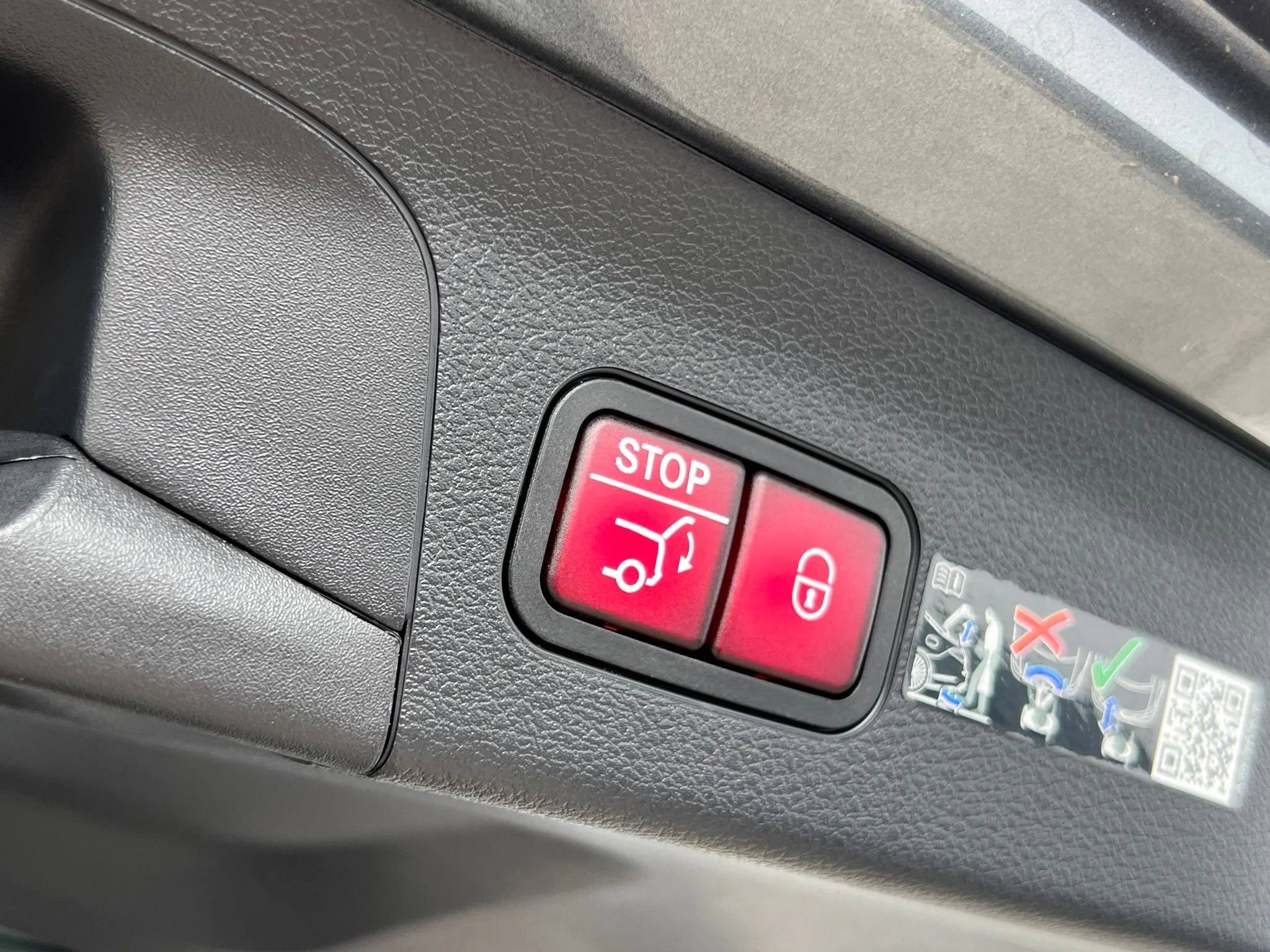 Used 2026 Gray Mercedes-Benz GLS 580 image 36